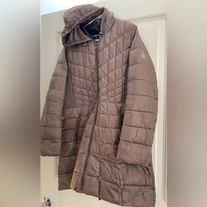 Bernardo Duck Free Women’s Winter Coat, XL